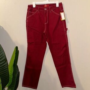 Dickies Women’s High Rise Carpenter Pants Relaxed
Size 7/28
Brand New with Tags